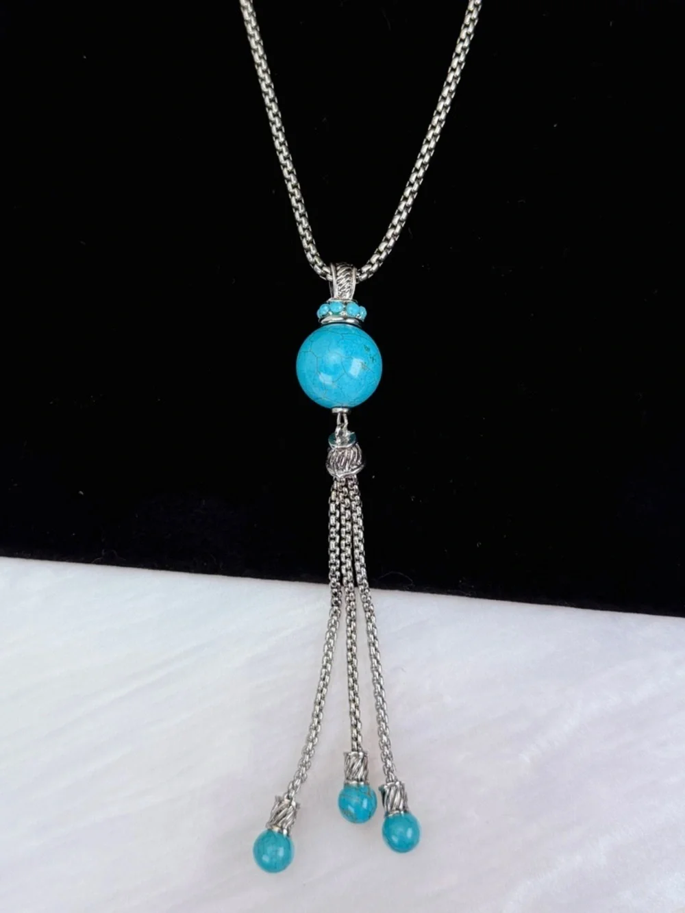 Pretty Silvertone and blue southwestern style fringe pendant costume necklace